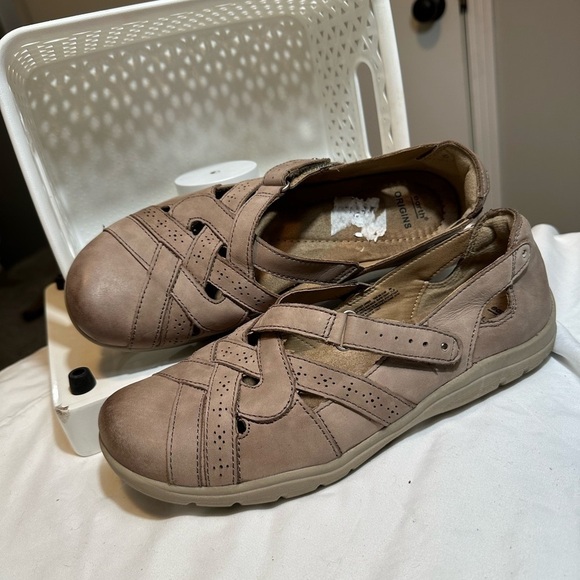 New Earth Origins taupe slip on shoes 9 Velcro strap loafer sandal brown tan W 9 - Picture 4 of 16